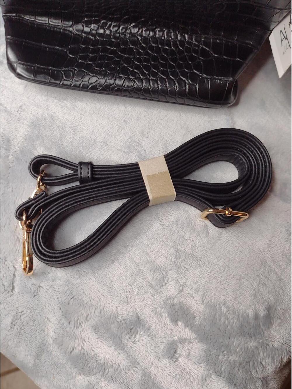 NWT AOTA Women's Black/Vegan Leather Purse - Picture 6 of 7